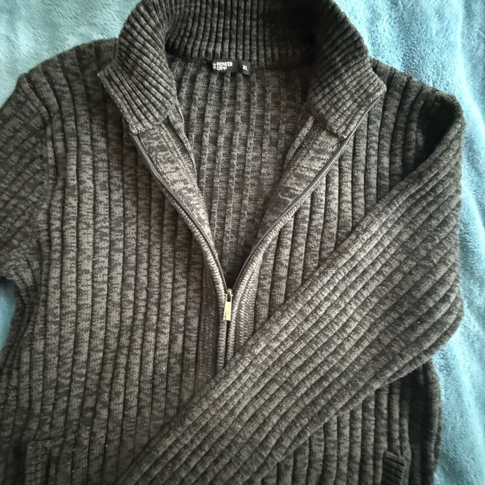 Pioneer Camp Ribbed Zip-Up Sweater – Dark Gray, XL – New Without Tags